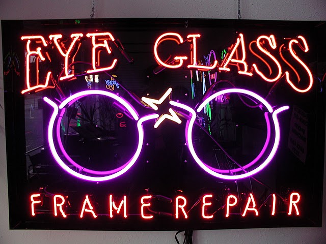 eyeglass